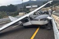 Avioneta aterriza de emergencia en autopista de Hidalgo