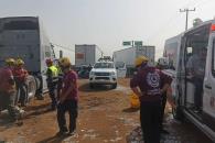 Resulta lesionado en choque contra tráileres