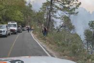 Mueren 12 tras caer a barranco Mueren 12 tras caer a barranco