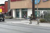 Lo ejecutan frente a una farmacia en García Lo ejecutan frente a una farmacia en García