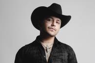 Acusan a Christian Nodal de plagiar canción de Enjambre Acusan a Christian Nodal de plagiar canción de Enjambre