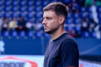 Demanda millonaria a Anselmi