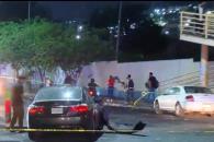 Disparan contra autos y escapan Disparan contra autos y escapan