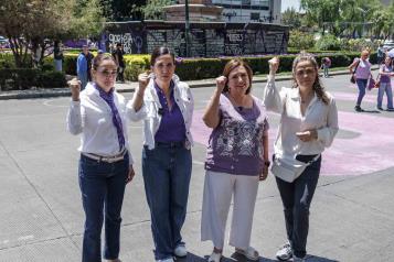 Xóchitl Gálvez, presente en protesta por el desafuero de Cuauhtémoc