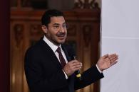 Maestros recibirán pensión de 16 mil pesos: Martí Batres Maestros recibirán pensión de 16 mil pesos: Martí Batres