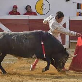 Corta oreja en Texcoco el regio Juan Fernando González Corta oreja en Texcoco el regio Juan Fernando González