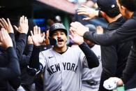 Siguen Yankees en plan grande con jonrones Siguen Yankees en plan grande con jonrones