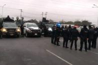 Detienen a policías de El Carmen por extorsión Detienen a policías de El Carmen por extorsión