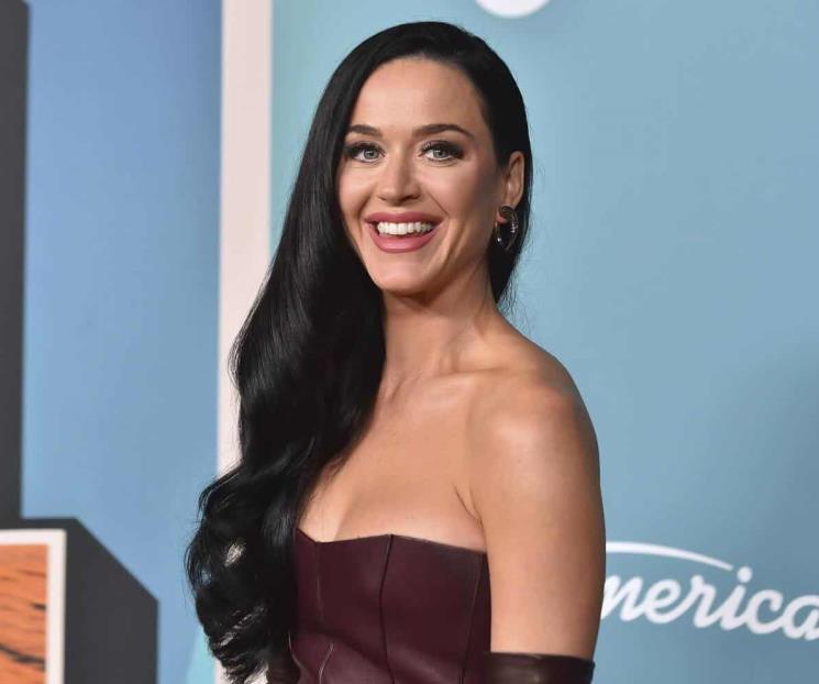 Katy Perry es multada por grabar en zona protegida de España