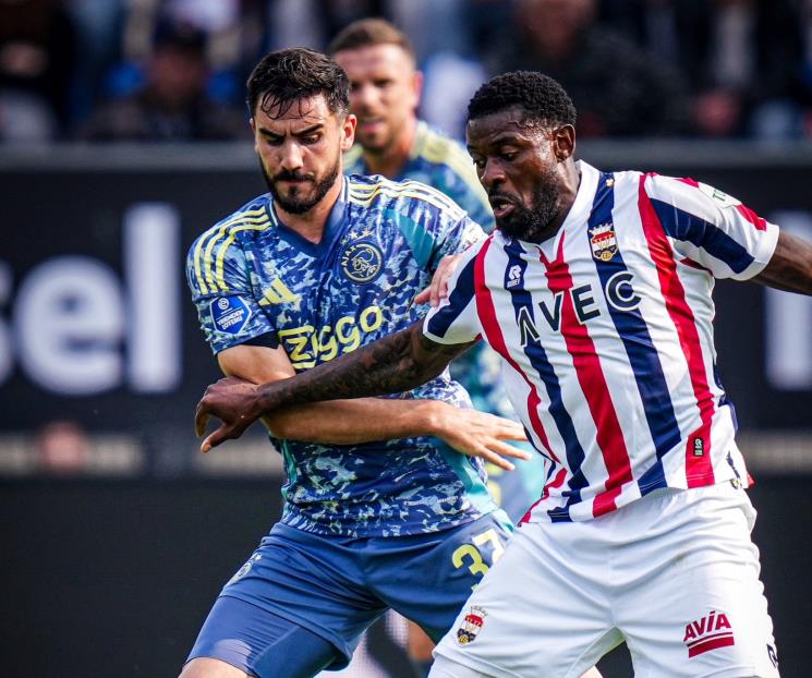 Gana el Ajax y siguen liderando la Eredivisie de Holanda Gana el Ajax y siguen liderando la Eredivisie de Holanda