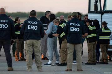 Llegan a Venezuela deportados de Guantánamo