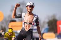 Tiene Del Toro otra carrera brillante Tiene Del Toro otra carrera brillante