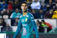 Intimida el Uni a jugador del León Intimida el Uni a jugador del León