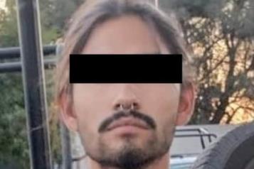 Destroza escultura; lo detienen