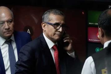 Condenan a 15 años de prisión a expresidente peruano Ollanta