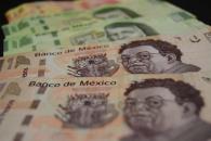 Peso pierde terreno ante el dólar y cierra en 20.10 Peso pierde terreno ante el dólar y cierra en 20.10