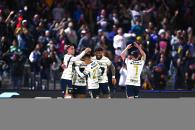 Ganan los Pumas y siguen dependiendo de sí mismos Ganan los Pumas y siguen dependiendo de sí mismos