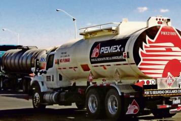 Cierre fronterizo con Texas afecta suministro de gasolina