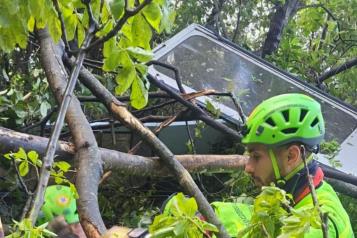 Italia: al menos cuatro personas mueren al caer teleférico