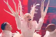 Falla audio de Lady Gaga durante show en Coachella  Falla audio de Lady Gaga durante show en Coachella