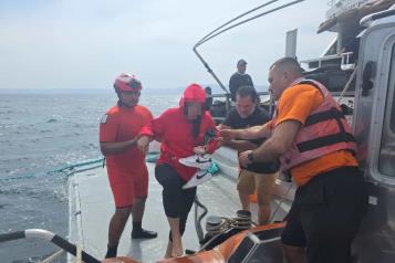 Salva Marina a tripulantes de aeronave en BCS