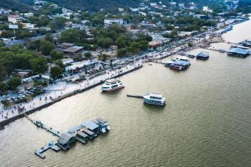 Aprovechan familias fin de semana para abarrotar la Presa de la Boca