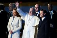 Peña Nieto reaparece con mensaje por la muerte del Papa Francisco Peña Nieto reaparece con mensaje por la muerte del Papa Francisco