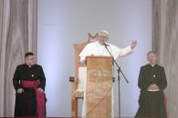 Sheinbaum lamenta muerte del Papa Francisco Sheinbaum lamenta muerte del Papa Francisco