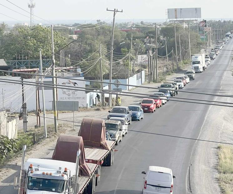 Continúa saturada La Nacional por regreso de vacacionistas Continúa saturada La Nacional por regreso de vacacionistas