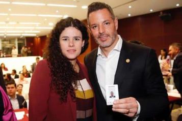 Ratifican permanencia de Alejandro Murat en Morena