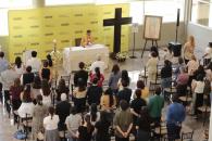 Conmemoran la Resurrección y rezan por el papa Francisco Conmemoran la Resurrección y rezan por el papa Francisco