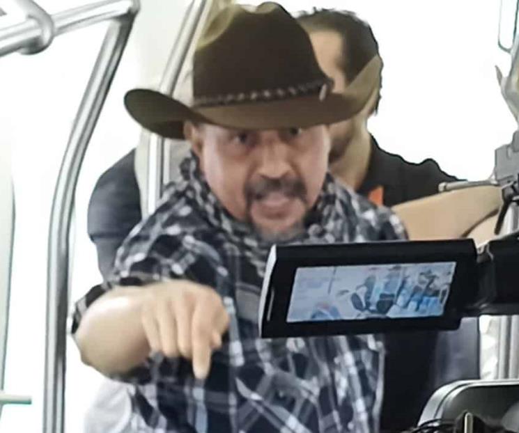 Sube Samuel al Metro y le reclaman tarifazo Sube Samuel al Metro y le reclaman tarifazo