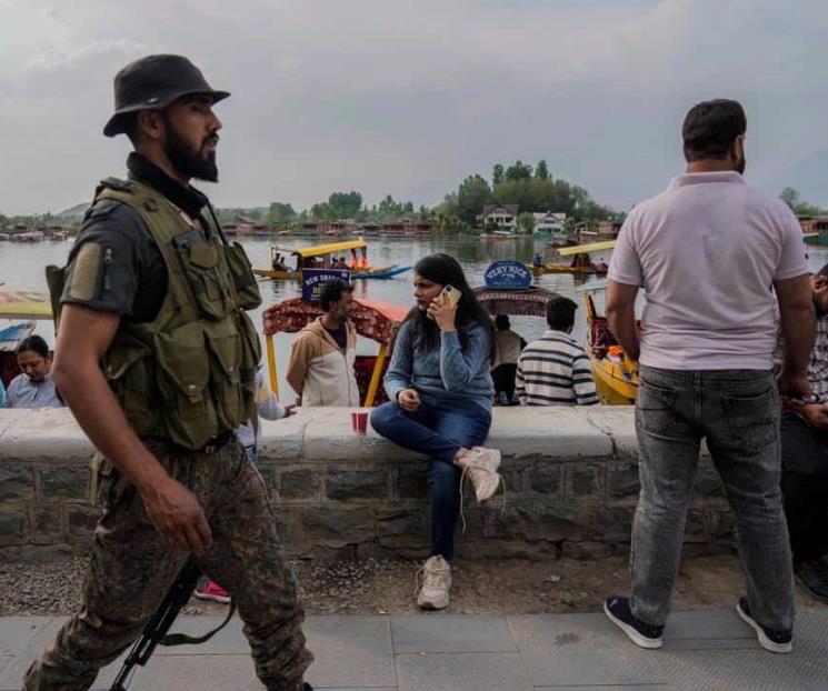 Ataque contra turistas deja al menos 24 muerto