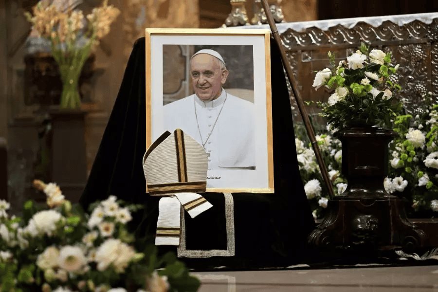 Papado de Francisco I fue de gestos de cambio, opinan profesores Tec Papado de Francisco I fue de gestos de cambio, opinan profesores Tec