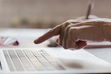 Recibe San Lázaro Ley para eliminar trámites burocráticos