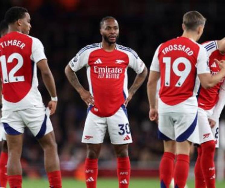Casi regala Arsenal título al Liverpool Casi regala Arsenal título al Liverpool