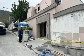 Se lesiona tras caer de un andamio