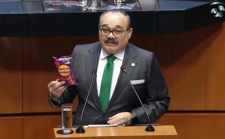 Buscan etiquetar narcocorridos con advertencias de contenido
