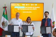 Firma Movilidad convenio para regular y verificar a motociclistas