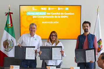 Firma Movilidad convenio para regular y verificar a motociclistas