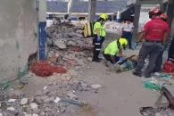 Cae de siete metros al robar metal