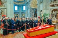 Llegan mandatarios a la Santa Sede para el funeral del Papa Llegan mandatarios a la Santa Sede para el funeral del Papa