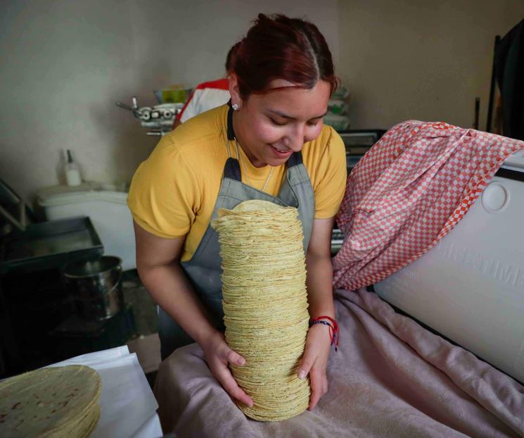 Cada mexicano consume entre 74 y 75 kilos de tortillas al año Cada mexicano consume entre 74 y 75 kilos de tortillas al año