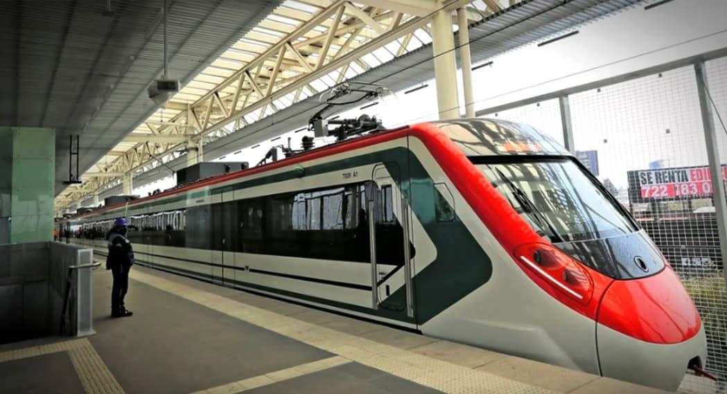 Libros encabezan la lista de objetos olvidados en Tren Interurbano Libros encabezan la lista de objetos olvidados en Tren Interurbano