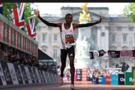 Se corona Sebastián Sawe en el maratón de Londres Se corona Sebastián Sawe en el maratón de Londres