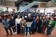 Se gradúa primera generación de la Prepa Regia Se gradúa primera generación de la Prepa Regia