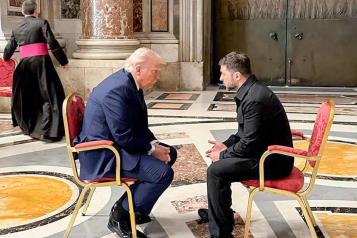 Se reúnen Trump y Zelenski en el Vaticano