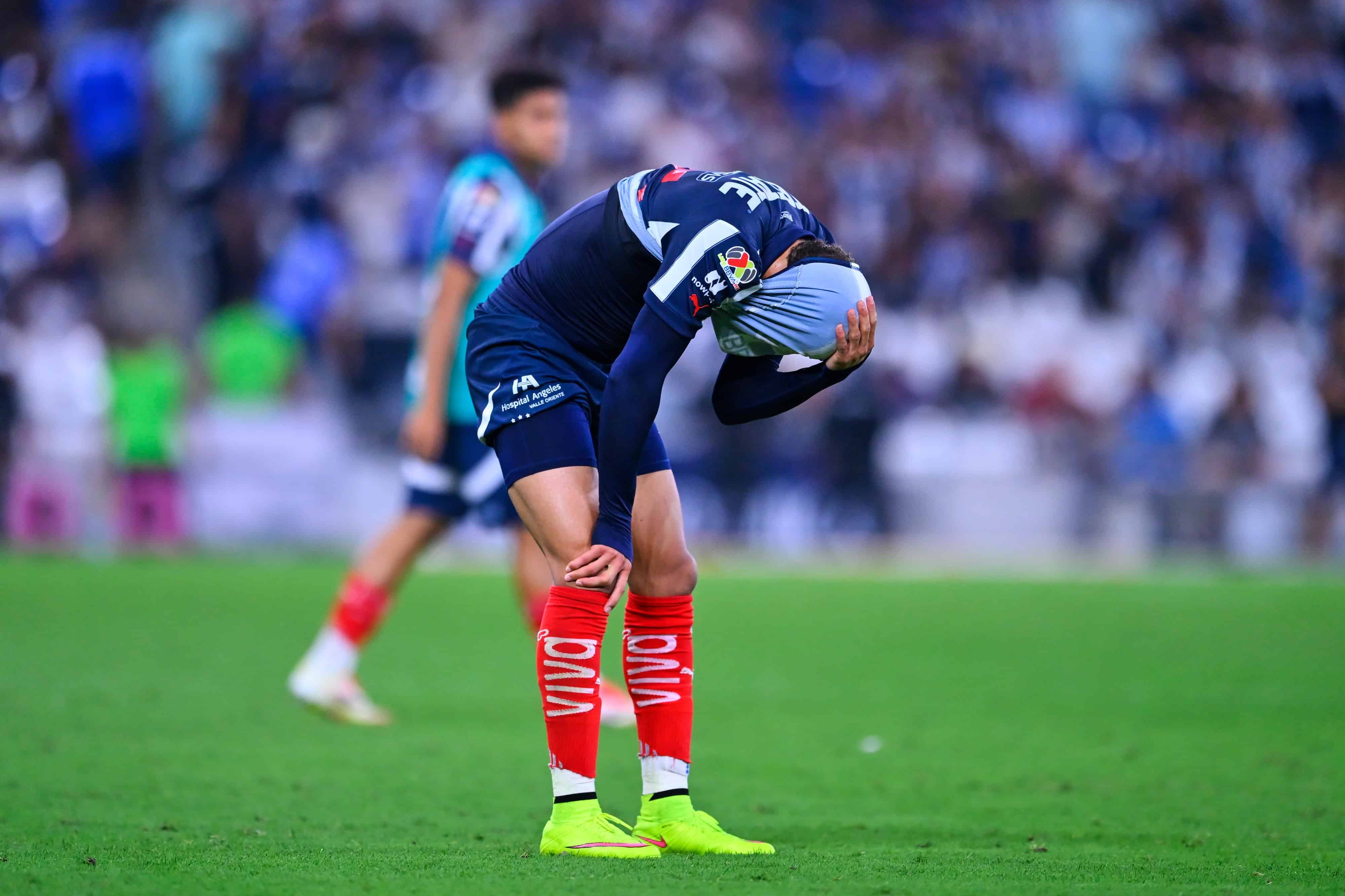 Rayados cae pero tiene una nueva oportunidad de clasificar a la Liguilla ante Pumas.