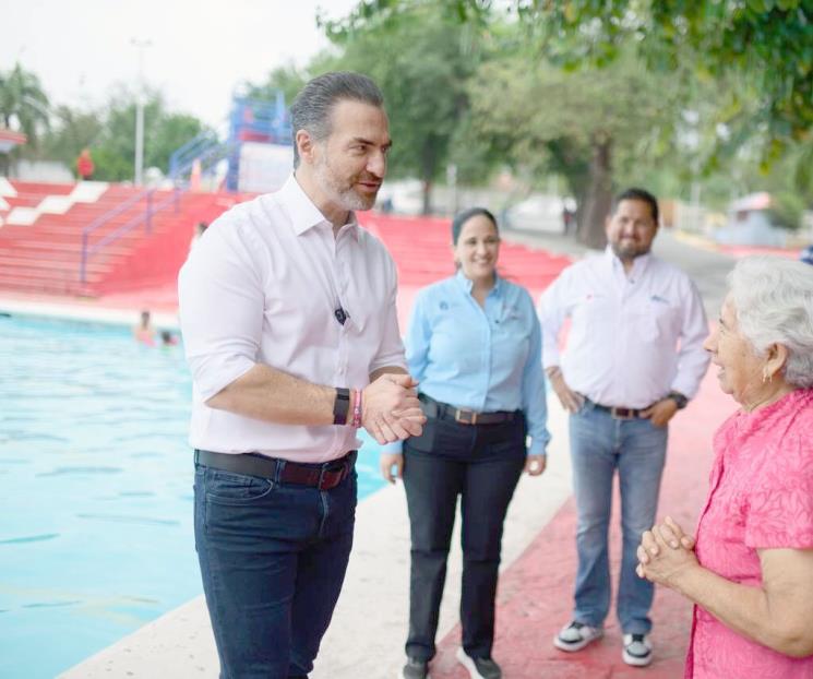 Acuden más de 90 mil a parques acuáticos de Monterrey Acuden más de 90 mil a parques acuáticos de Monterrey