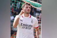 Anota Santiago Giménez en victoria del Milán Anota Santiago Giménez en victoria del Milán